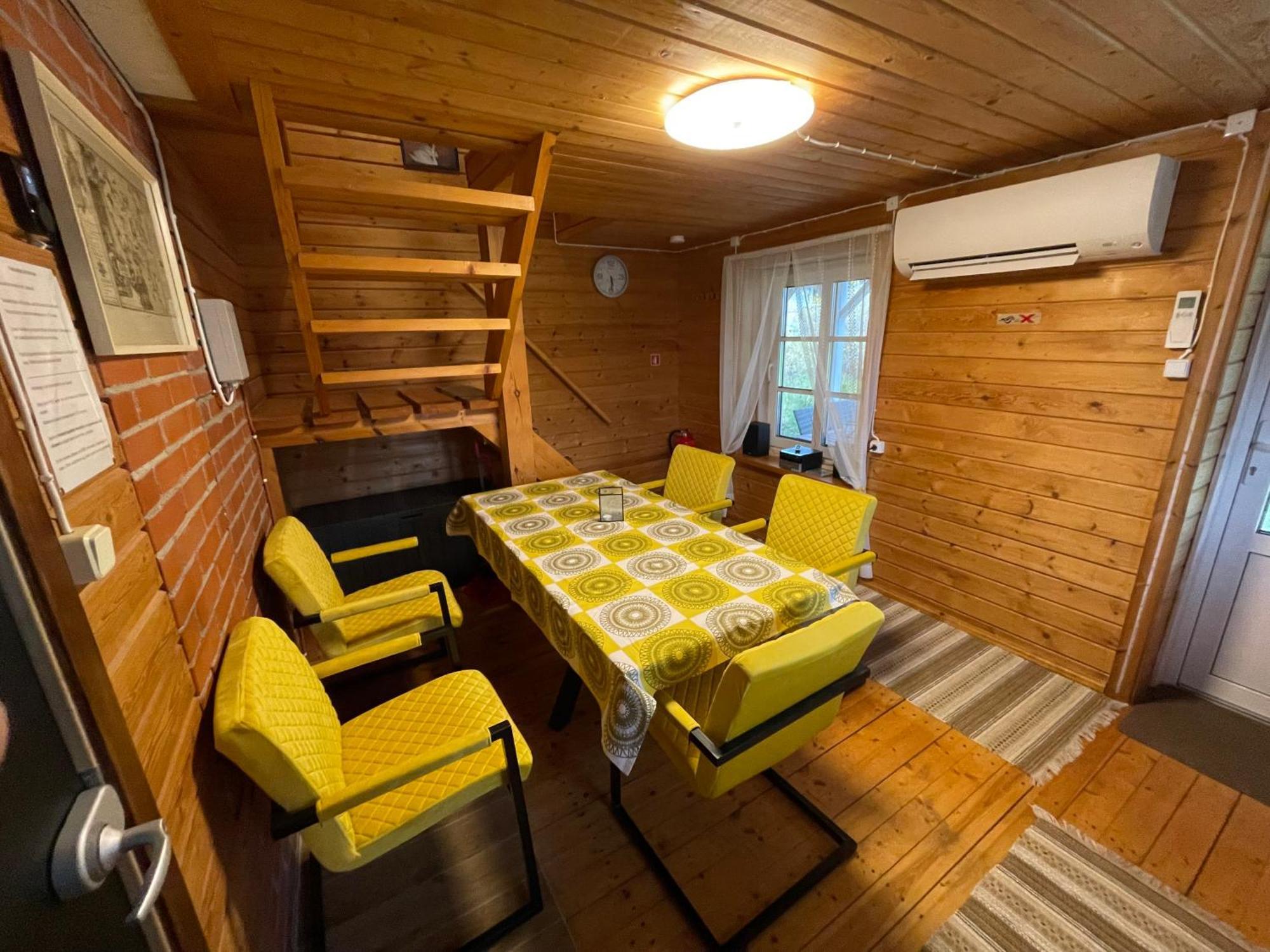 Sarapuu Puhkemaja Villa Hullo Kültér fotó