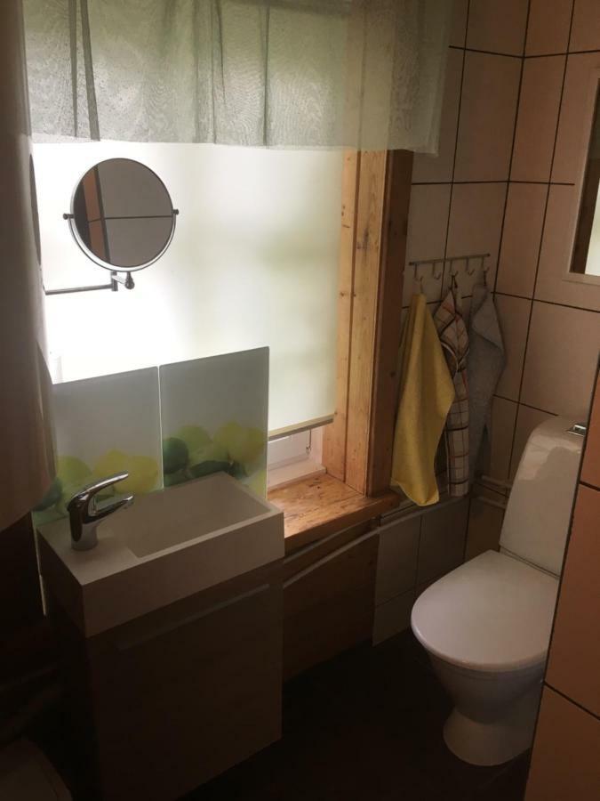 Sarapuu Puhkemaja Villa Hullo Kültér fotó