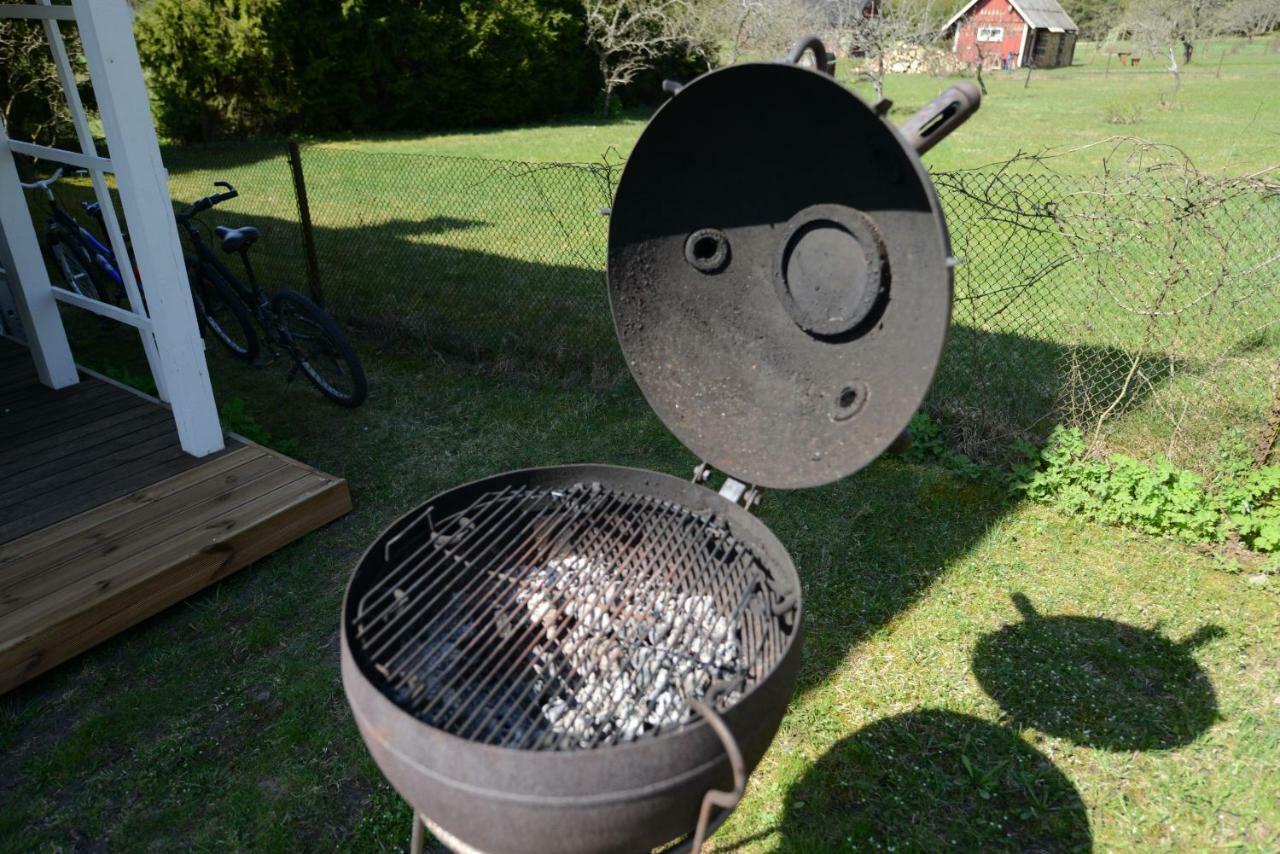 Sarapuu Puhkemaja Villa Hullo Kültér fotó